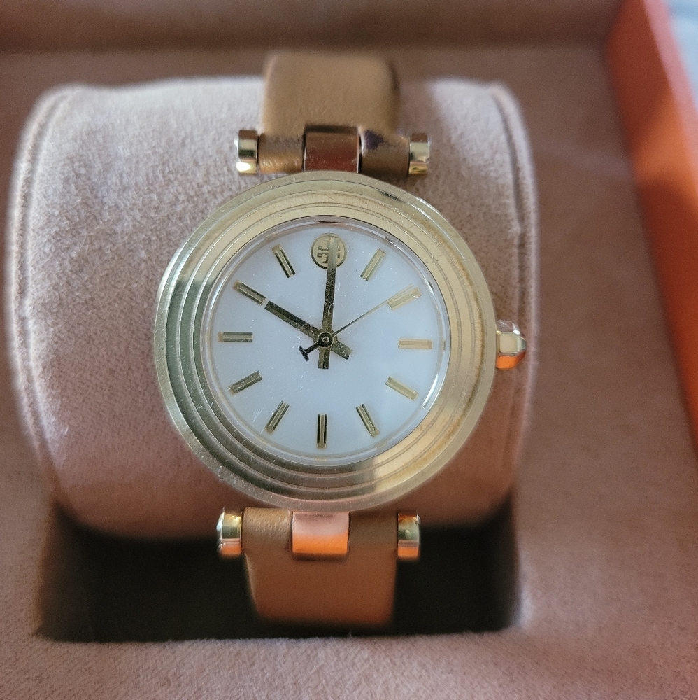 Worn with love Tory Burch watch